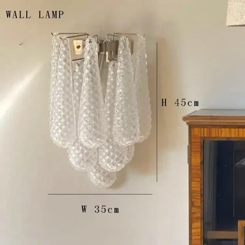 applique-murale-design-chandelier-transparents